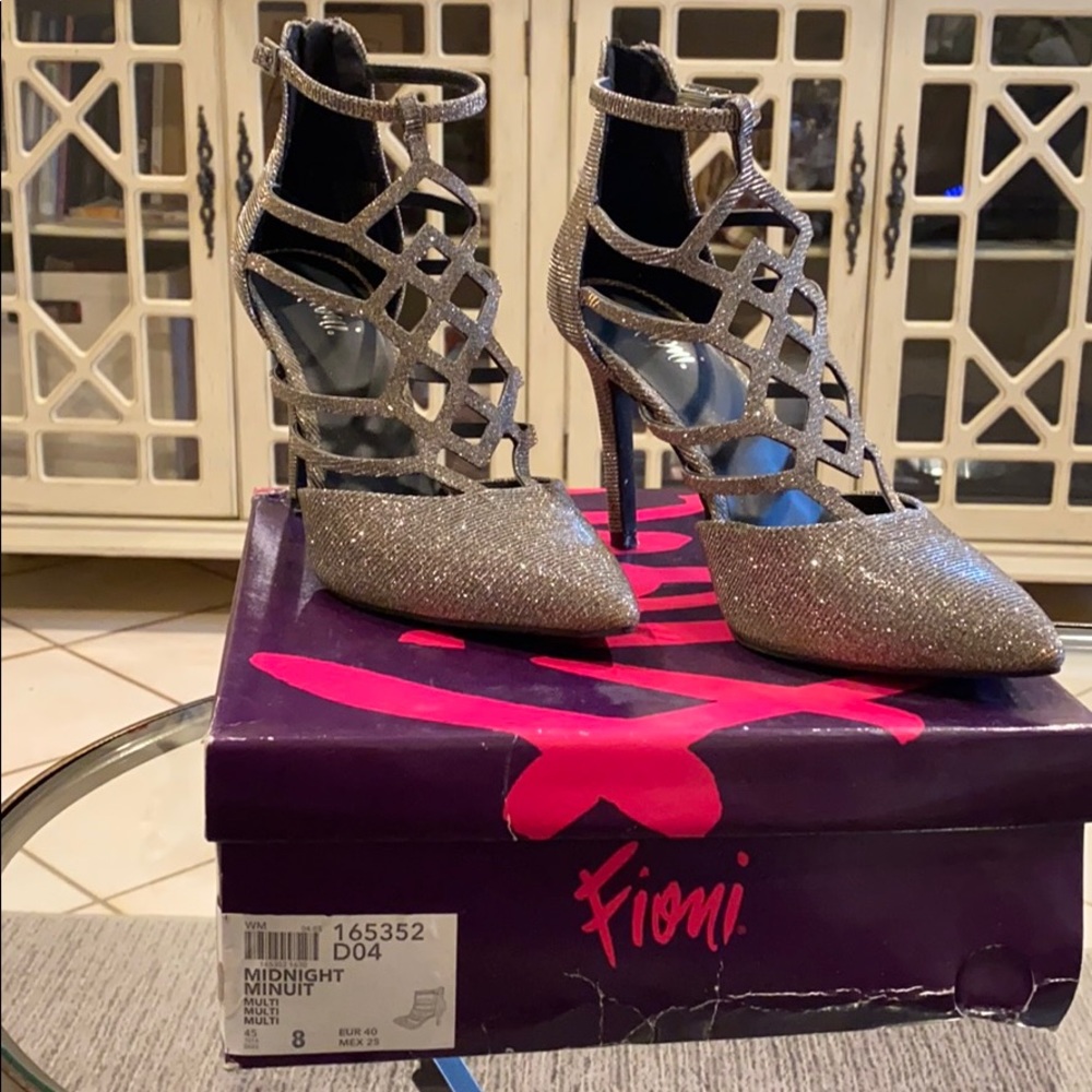 🚫SOLD🚫Shoes